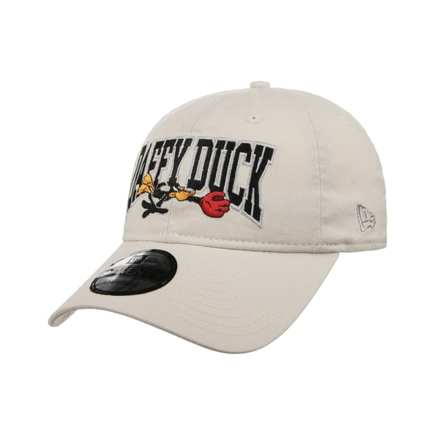 9Twenty Daffy Duck Cap by New Era - £31.95